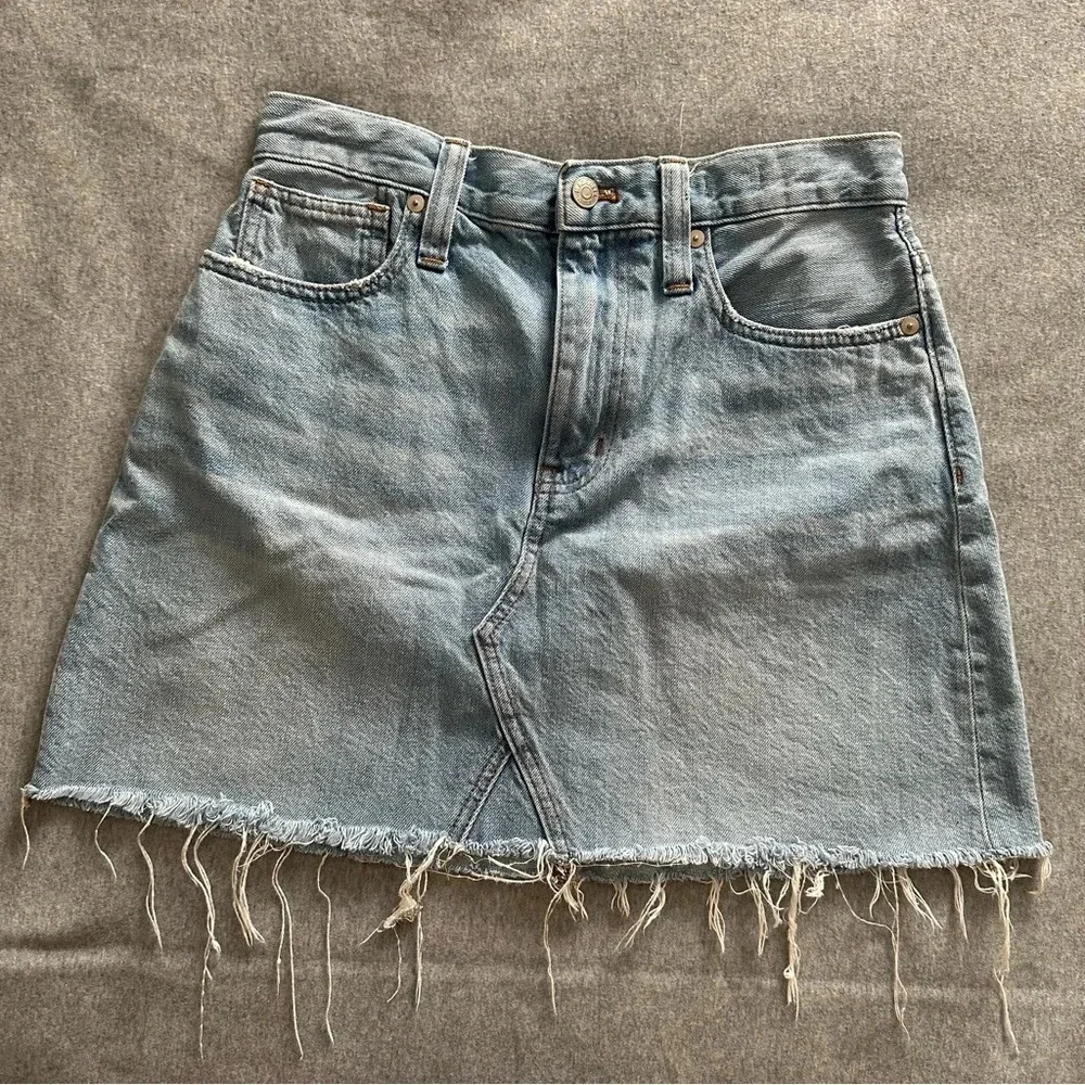 Madewell denim skirt distressed raw hem rigid denim Aline size 28 - Picture 1 of 7